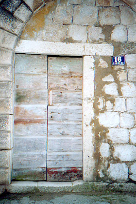 Porte 31 - Sudurad